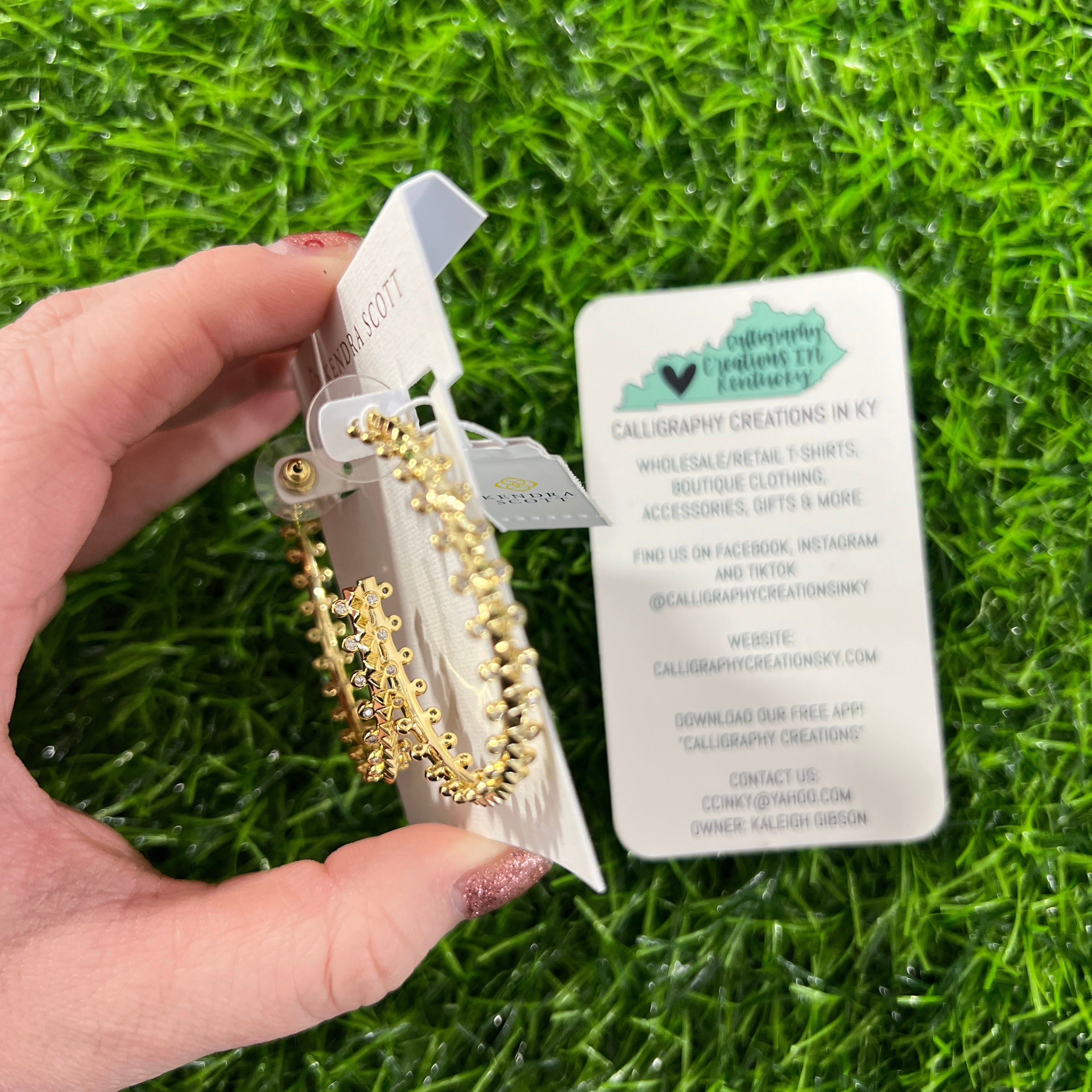 Kendra Scott Jada Hoop Earrings - Gold White Crystal