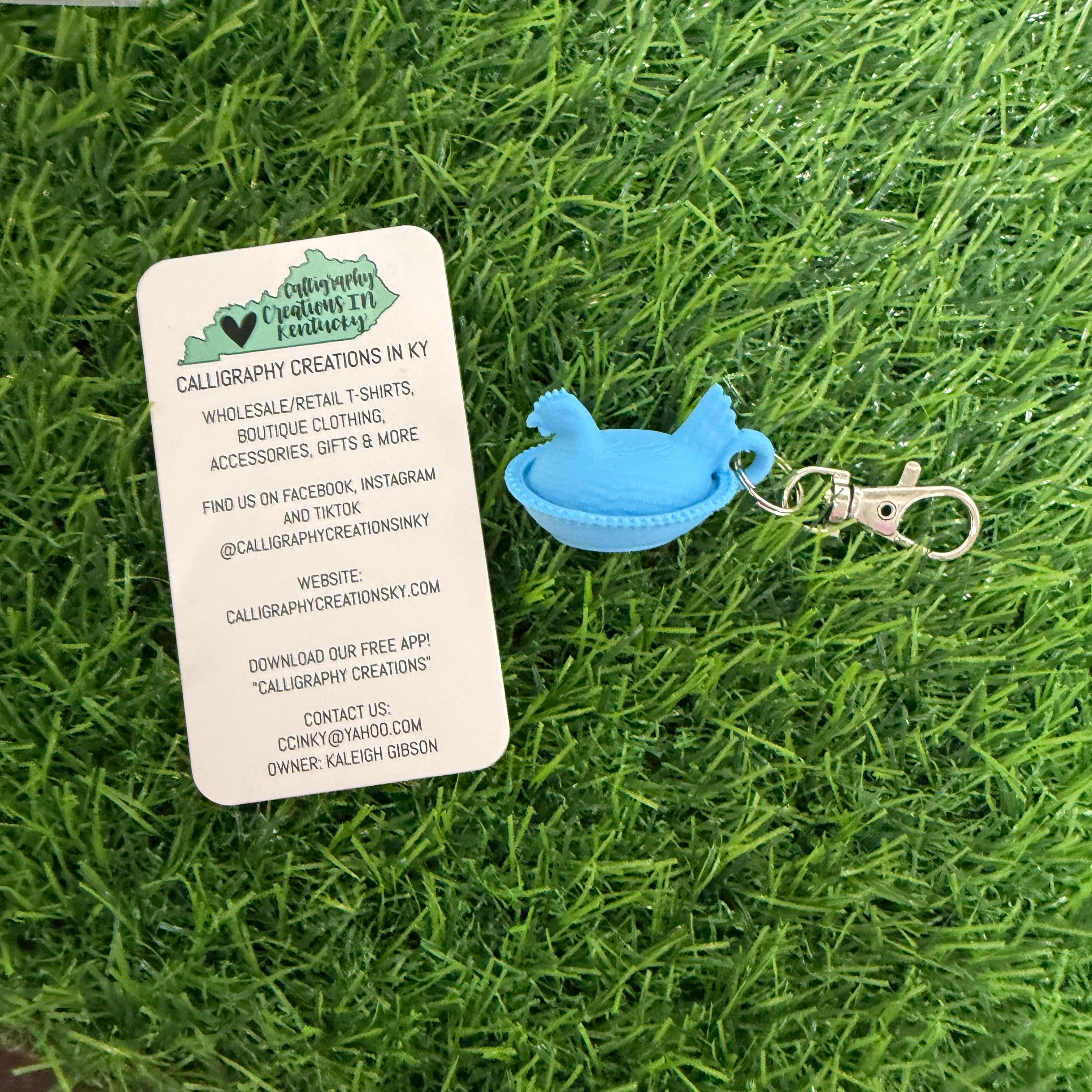 Sky Blue | Hen Keychain