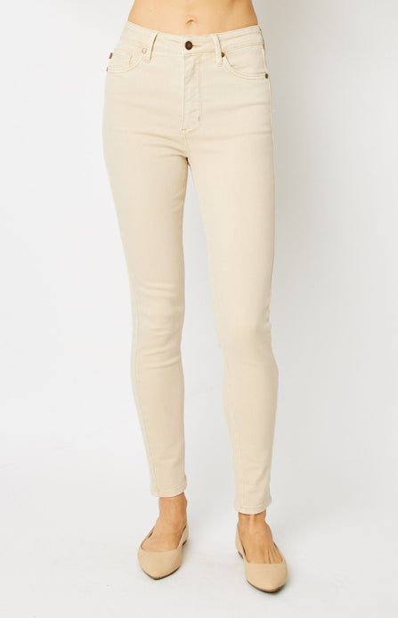 Carter Tummy Control Jeans • Judy Blue