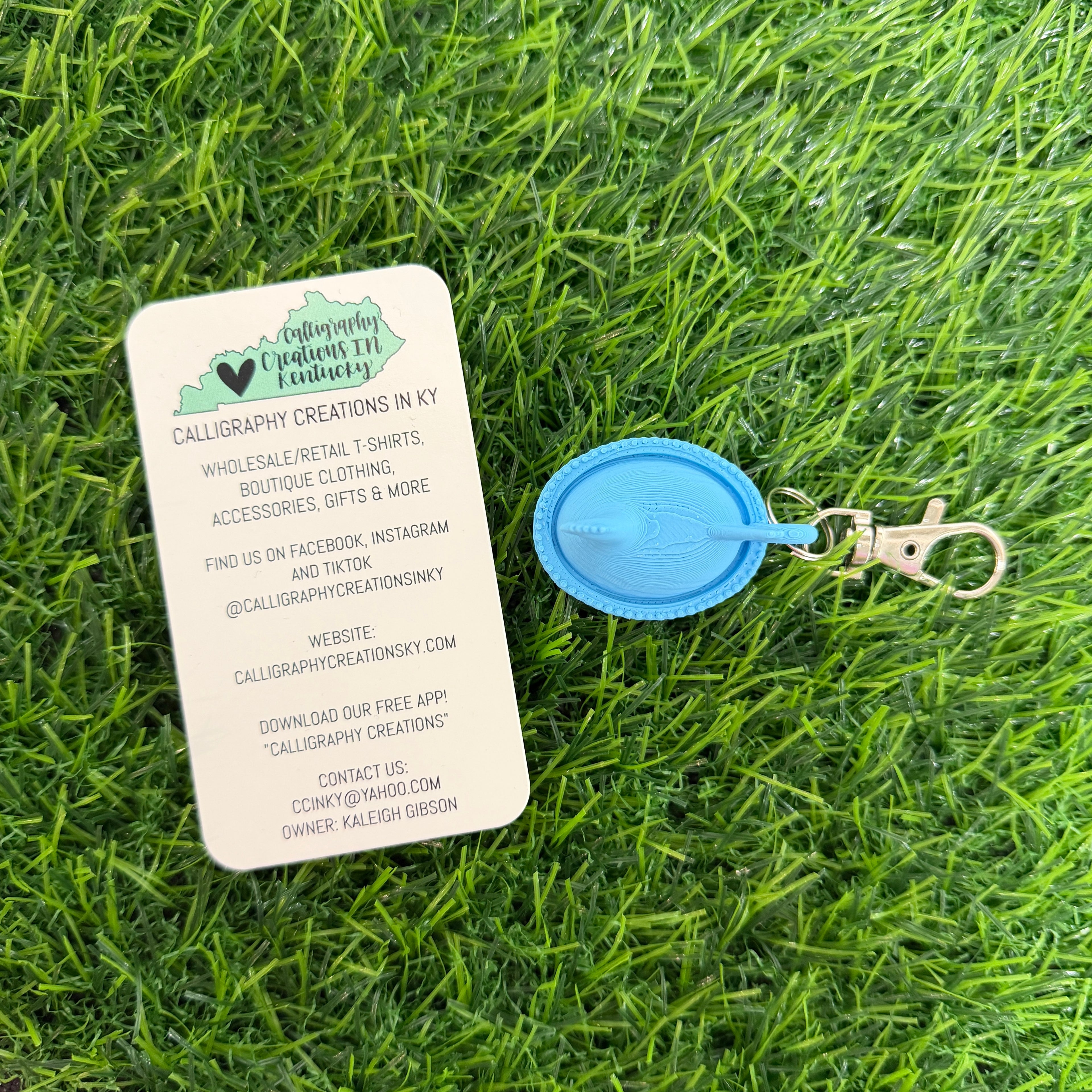 Sky Blue | Hen Keychain