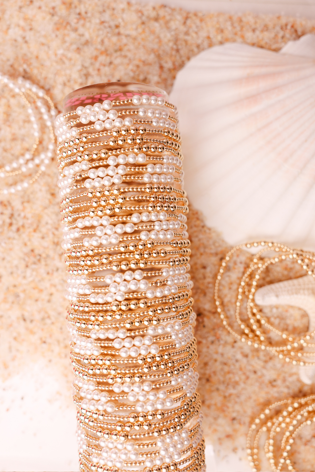 Scottie Bracelet in Gold: Standard 6.75 Inch | Beaded Blondes