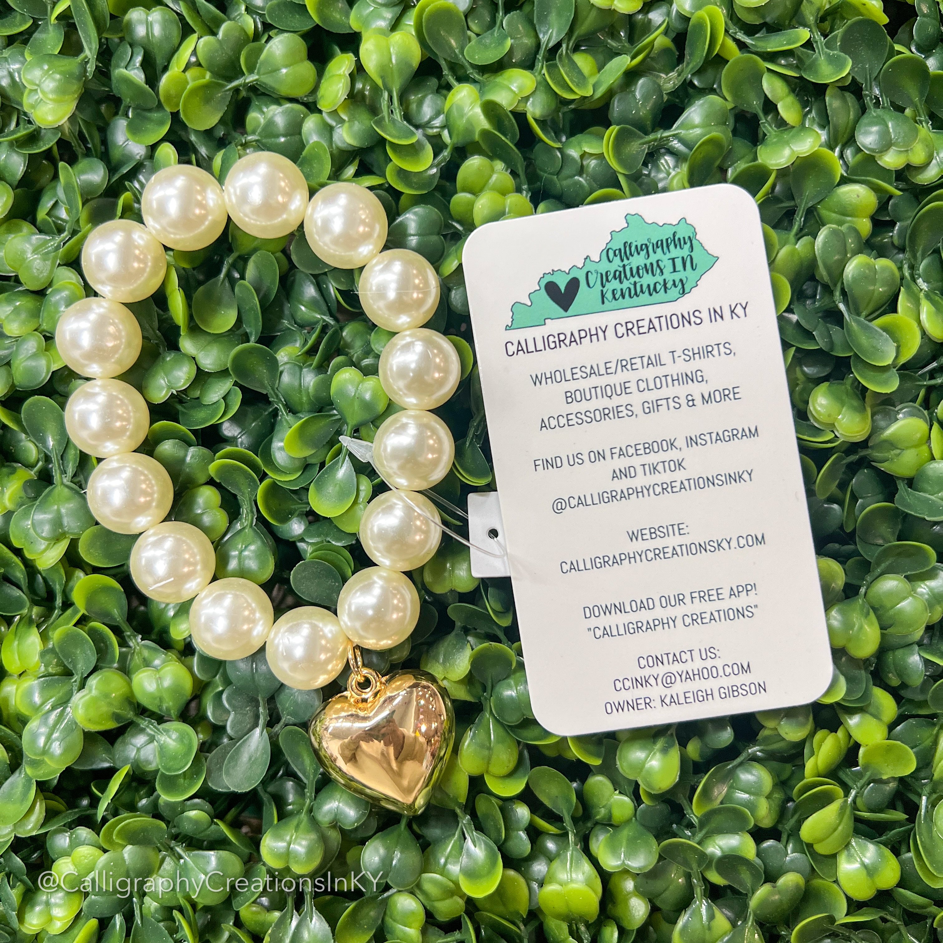 Large Heart Pearl Bracelet