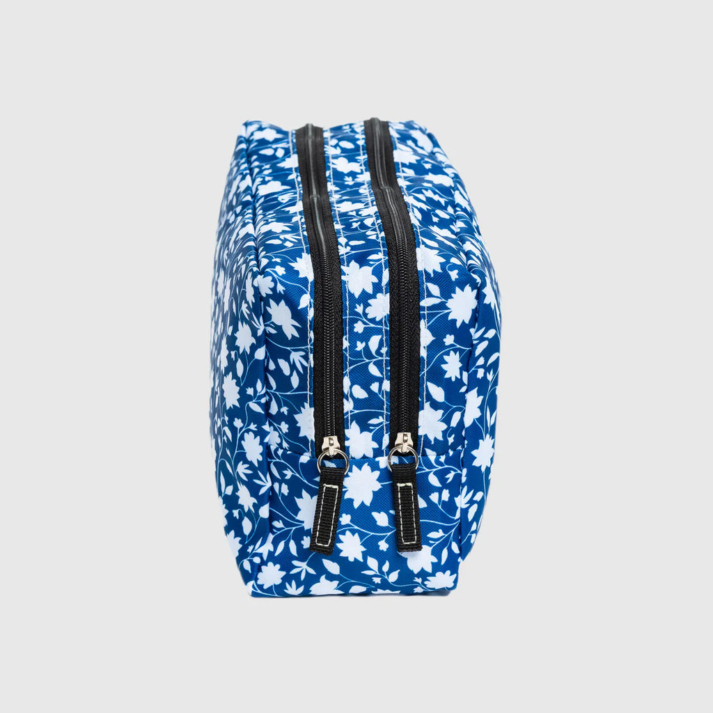 2 Way SCOUT Toiletry Bag | Bloom Service