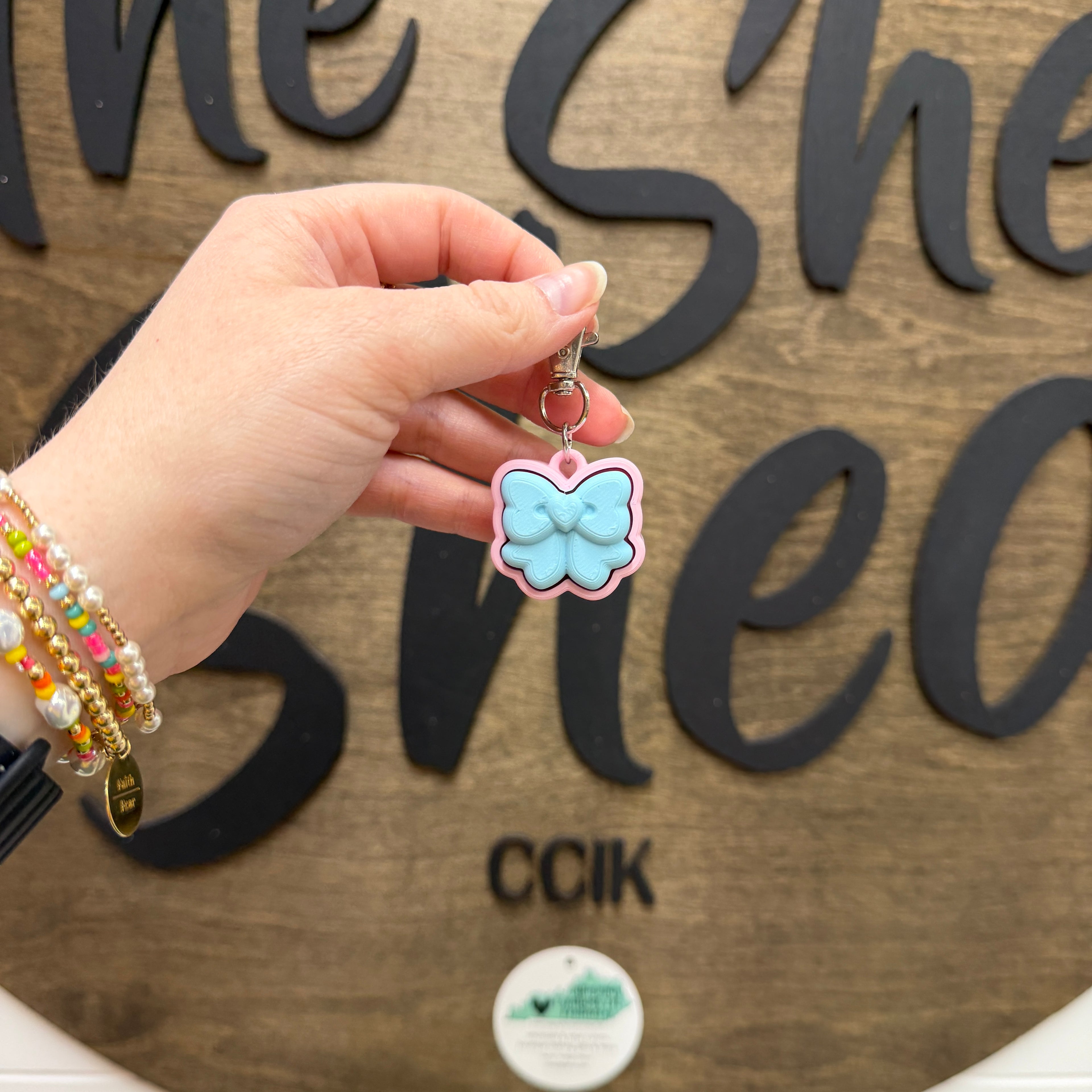 Light Blue/Light Pink Bow Fidget Clicker Keychain