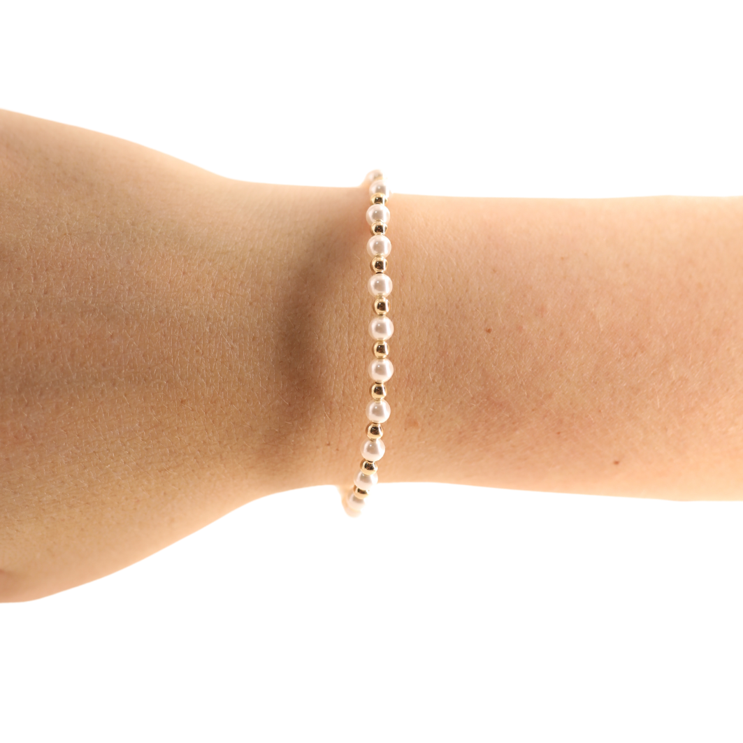 Luci Beaded Blondes Bracelet / Standard 6.75 inch