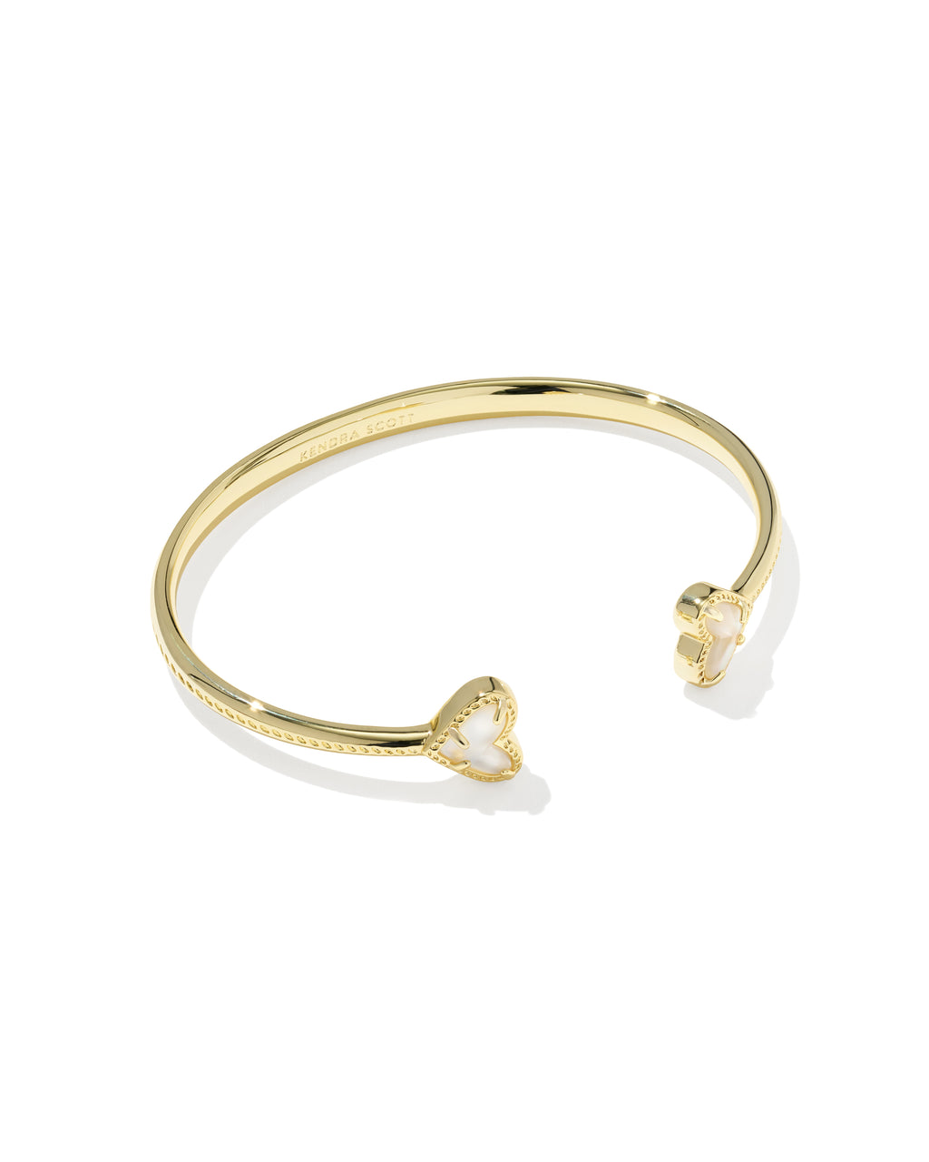 Kendra Scott bracelet with ivory hearts