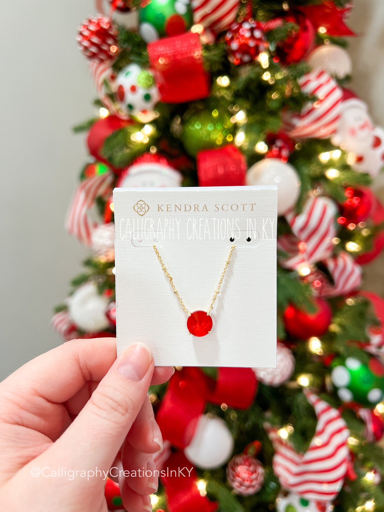 Kendra Scott Jolie Pendant Necklace - Gold Red Illusion