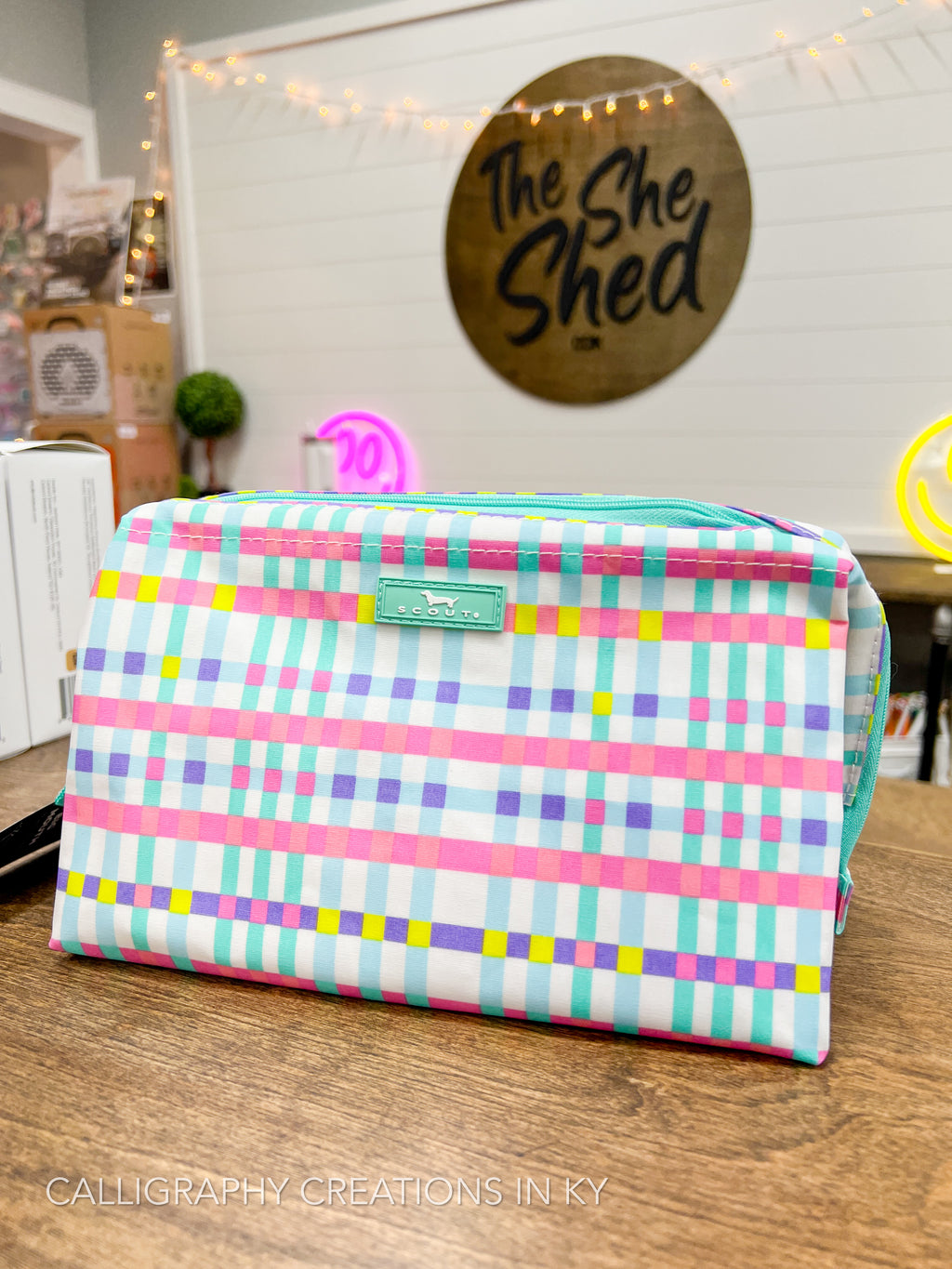 Big Mouth SCOUT Toiletry Bag | Pretty In Picnic