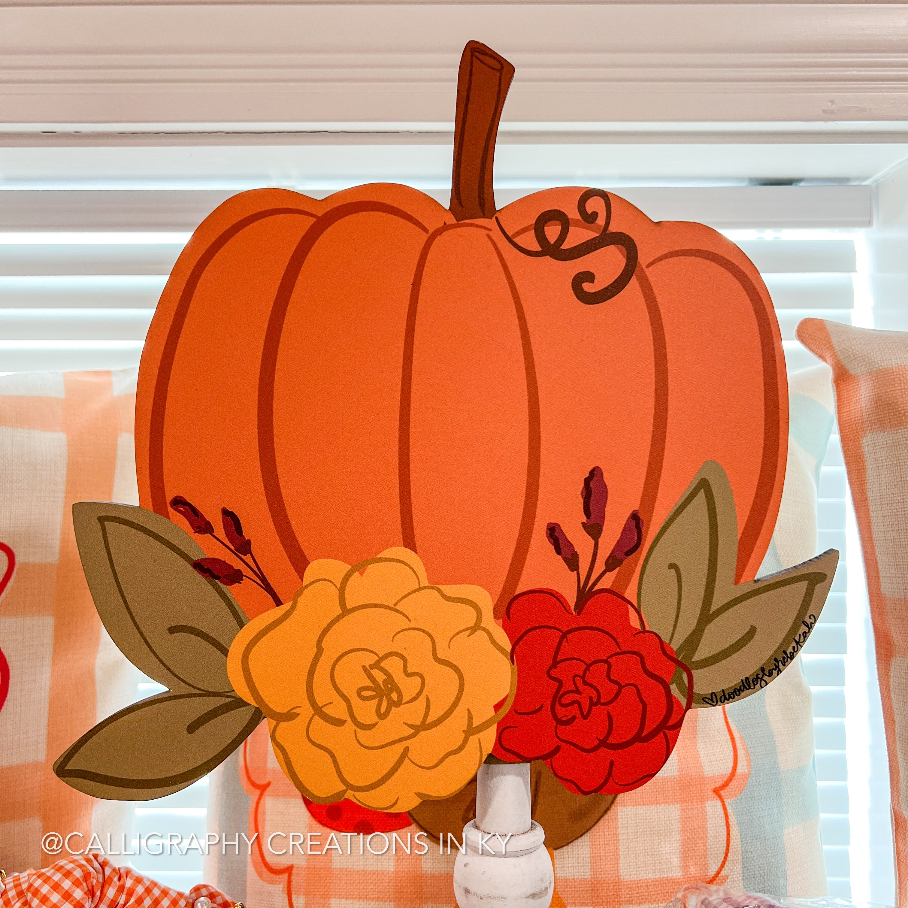 Classic Pumpkin Topper - Doodles By Rebekah