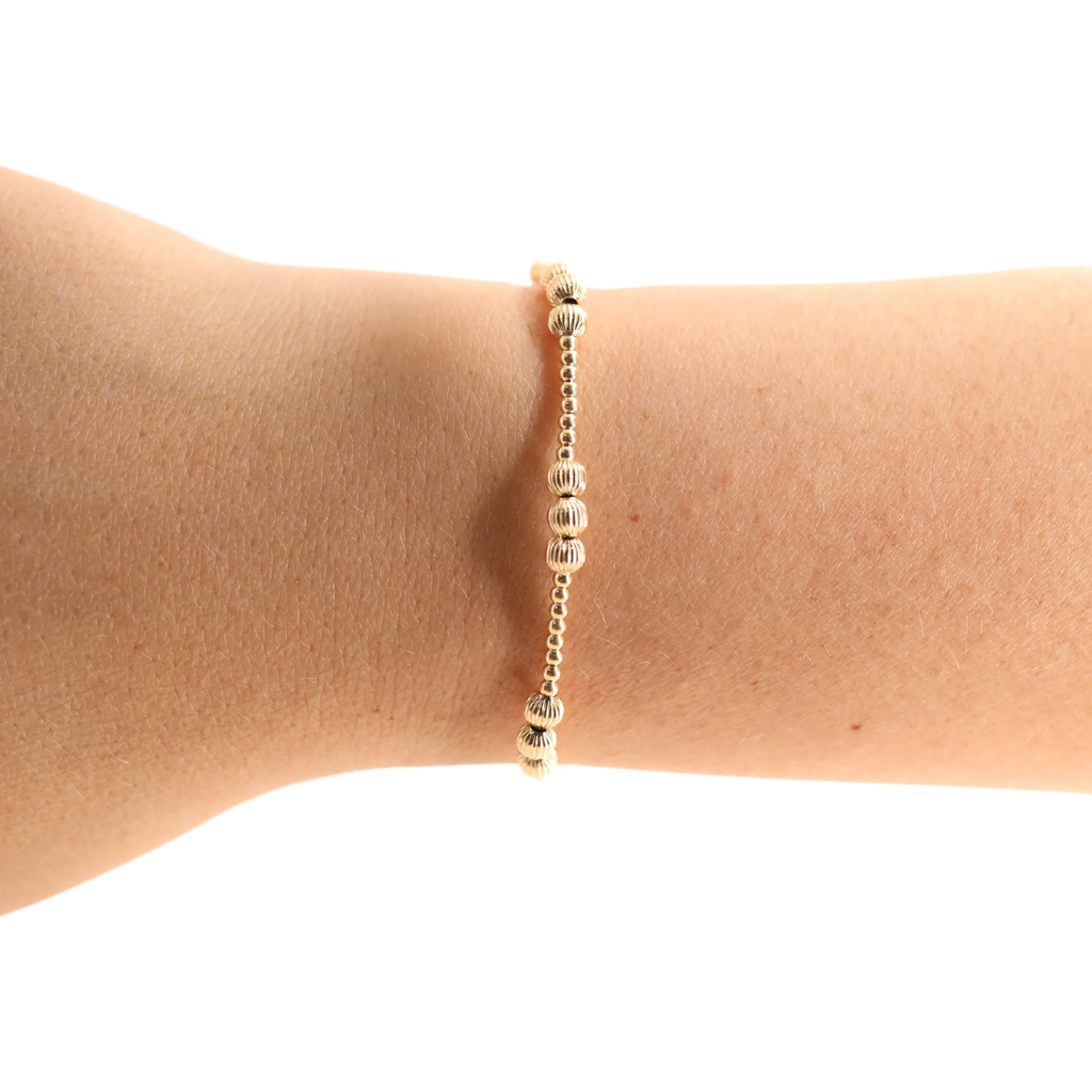 ILY Gold Fluted Bracelet: Standard 6.75 inch | Beaded Blondes