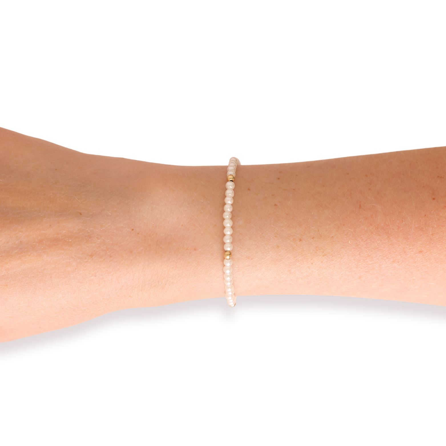 Lilly Pearl Bracelet in Gold: Standard 6.75 Inch | Beaded Blondes