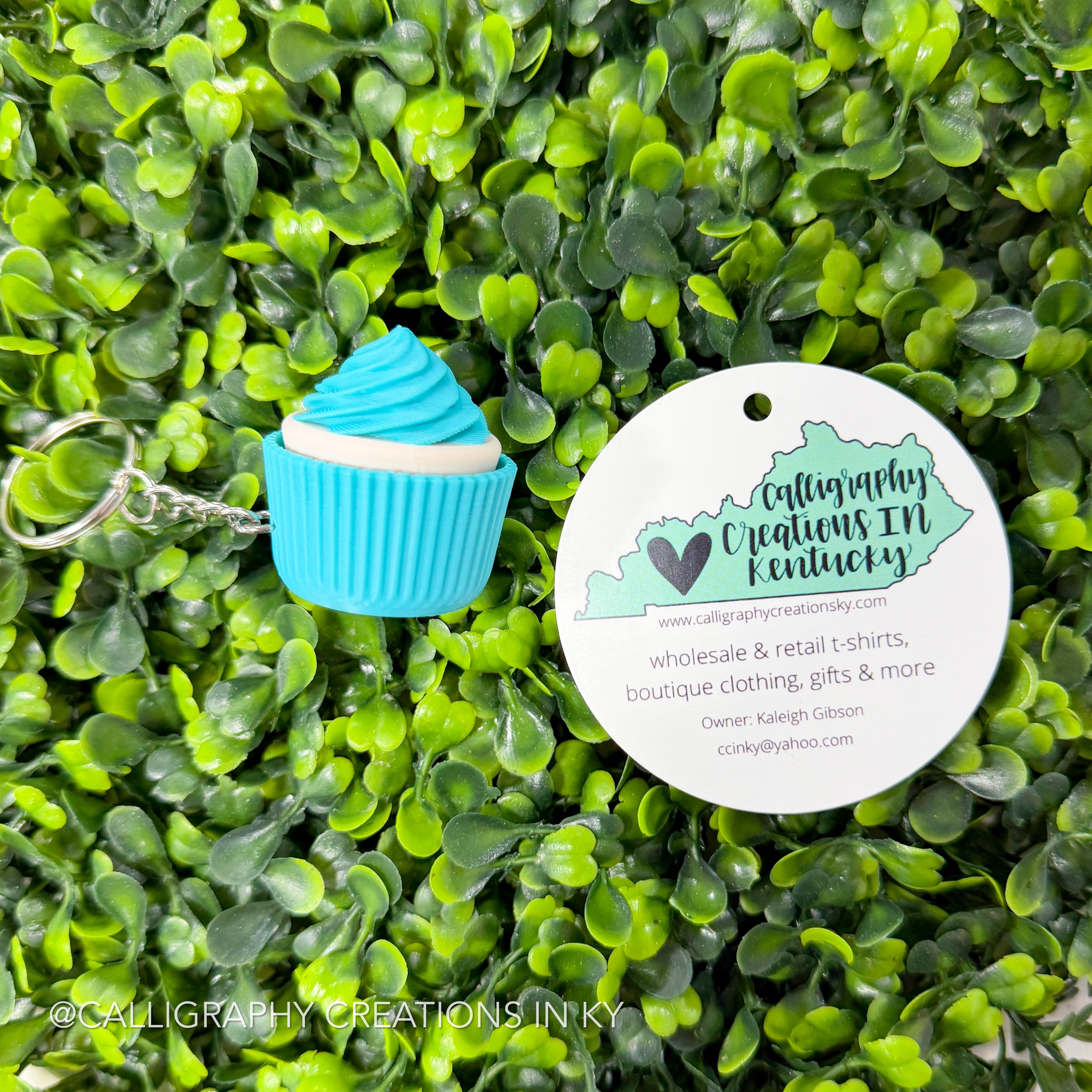 Turquoise/Turquoise Cupcake Fidget Clicker Keychain