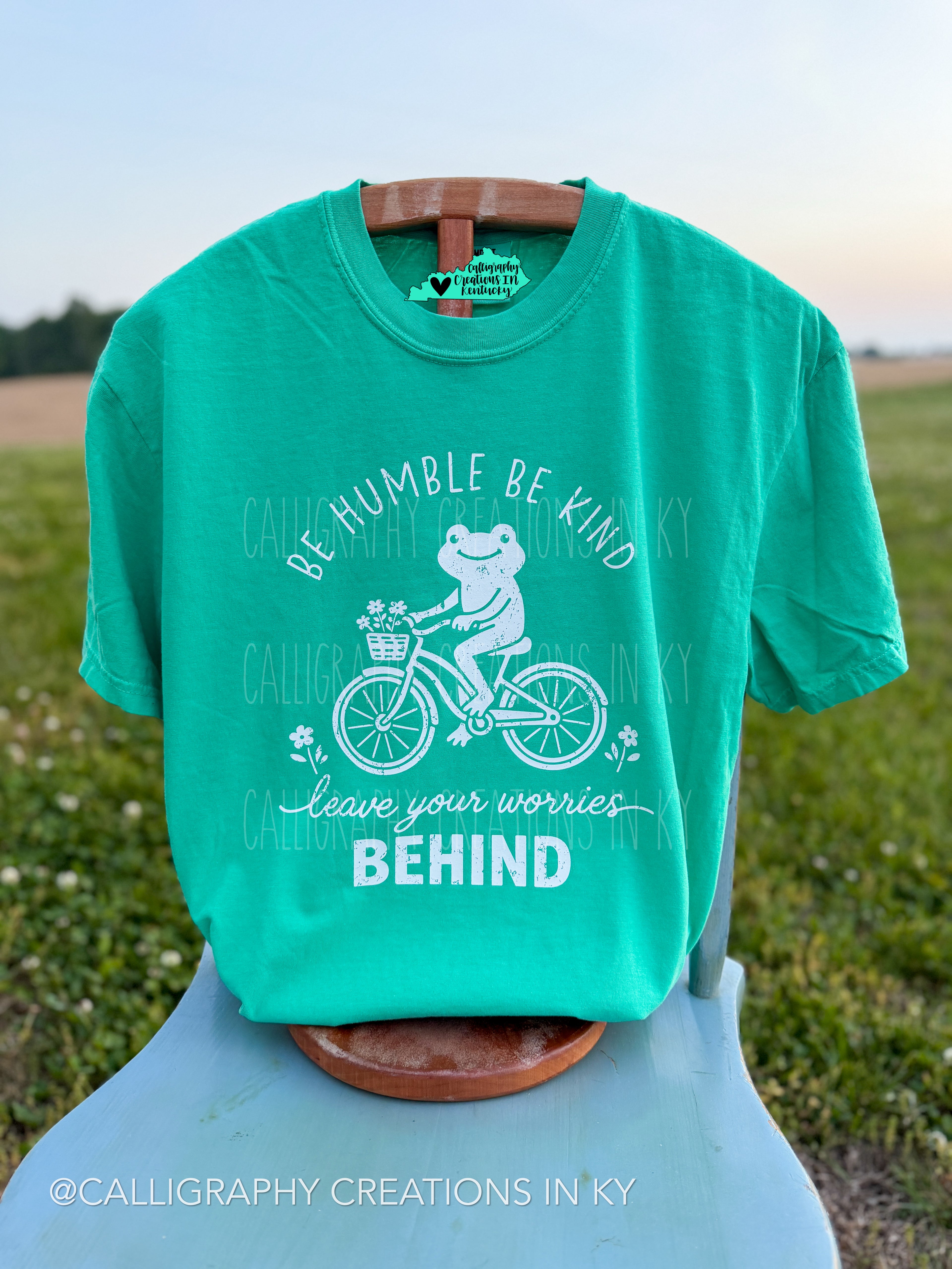 Leave Your Worries Behind CC Tee
