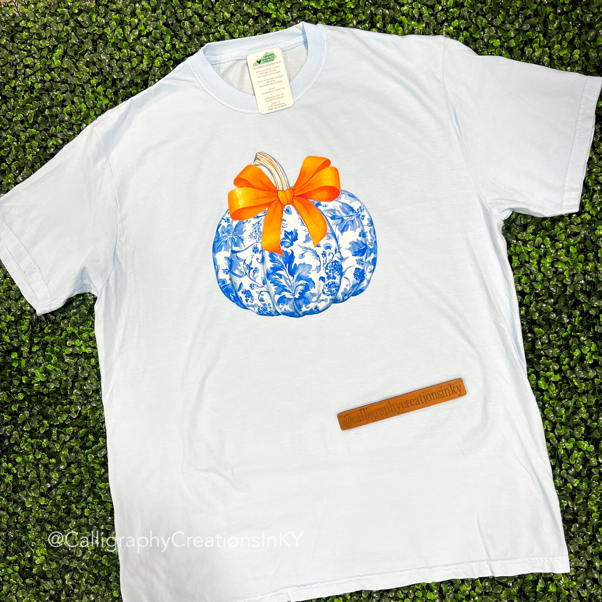 Blue Pumpkin Tee