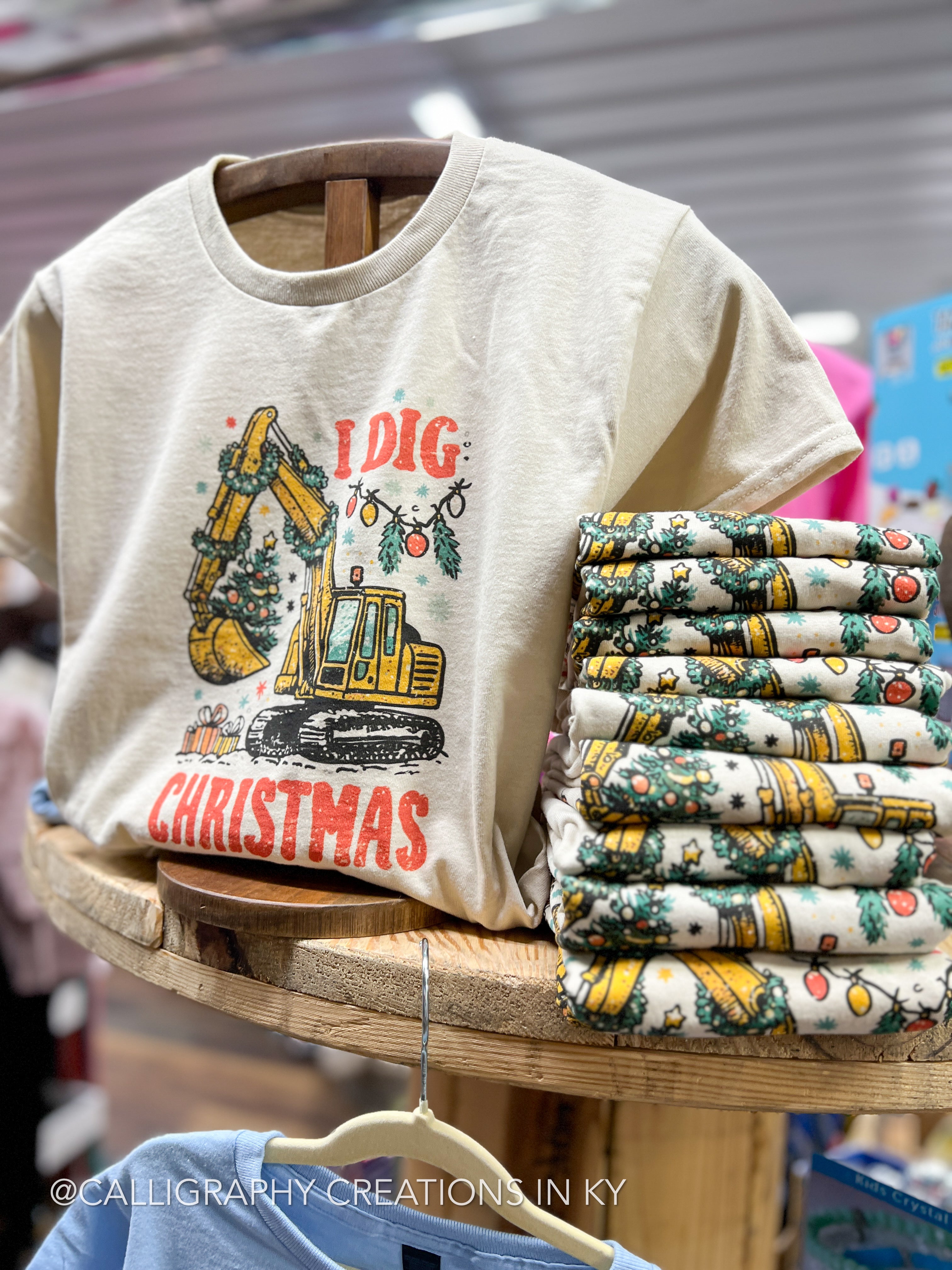 YOUTH I Dig Christmas Tee