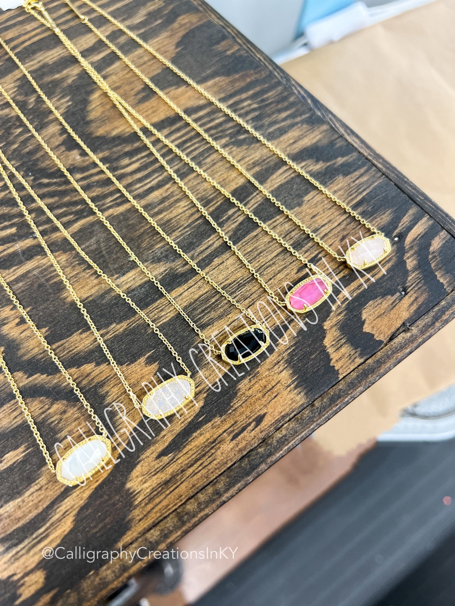 Kendra Scott Elisa Pendant Necklace - Gold Azalea Illusion