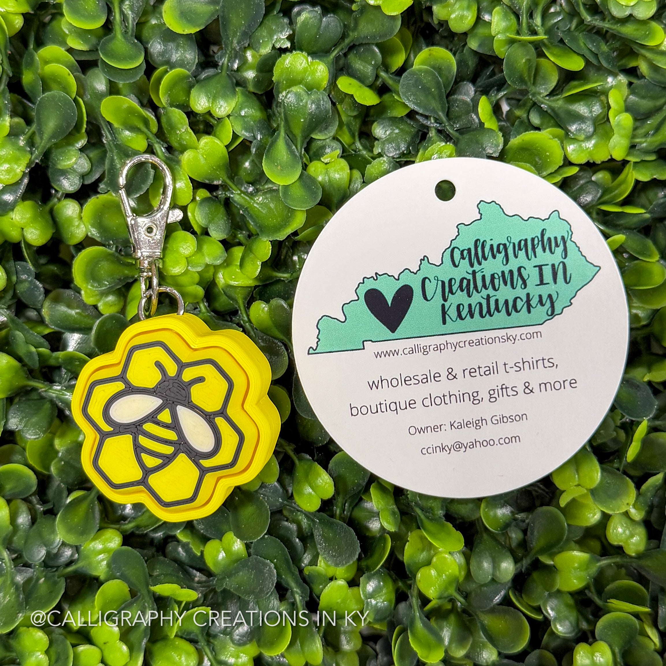 Honey Bee Fidget Clicker Keychain