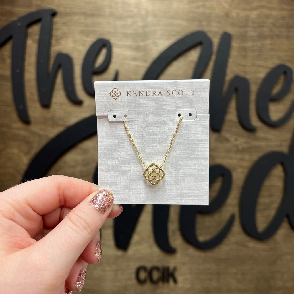 Kendra Scott Decklyn Pendant Necklace - Gold Metal