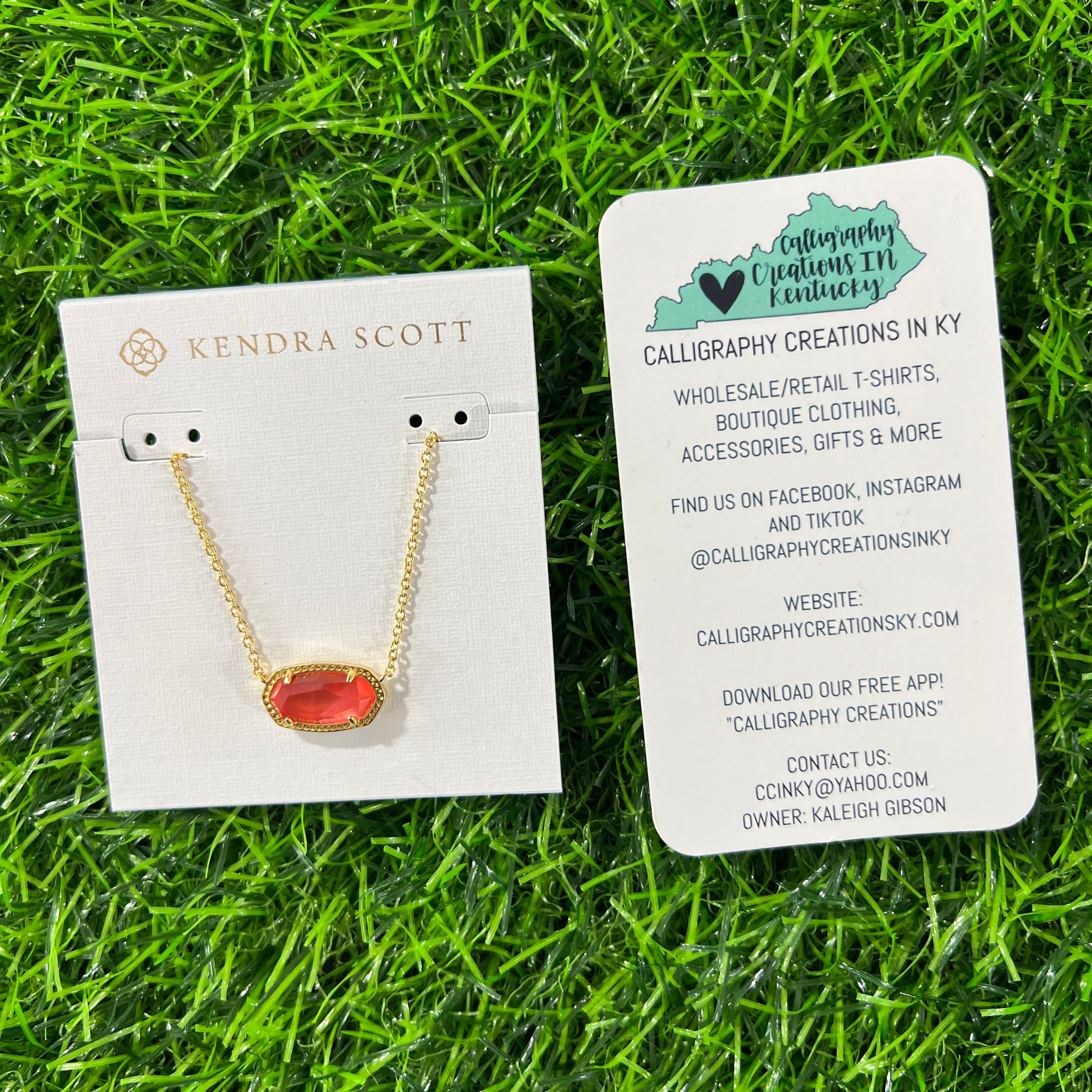 Kendra Scott Elisa Pendant Necklace -Gold Coral Pink Mother Of Pearl