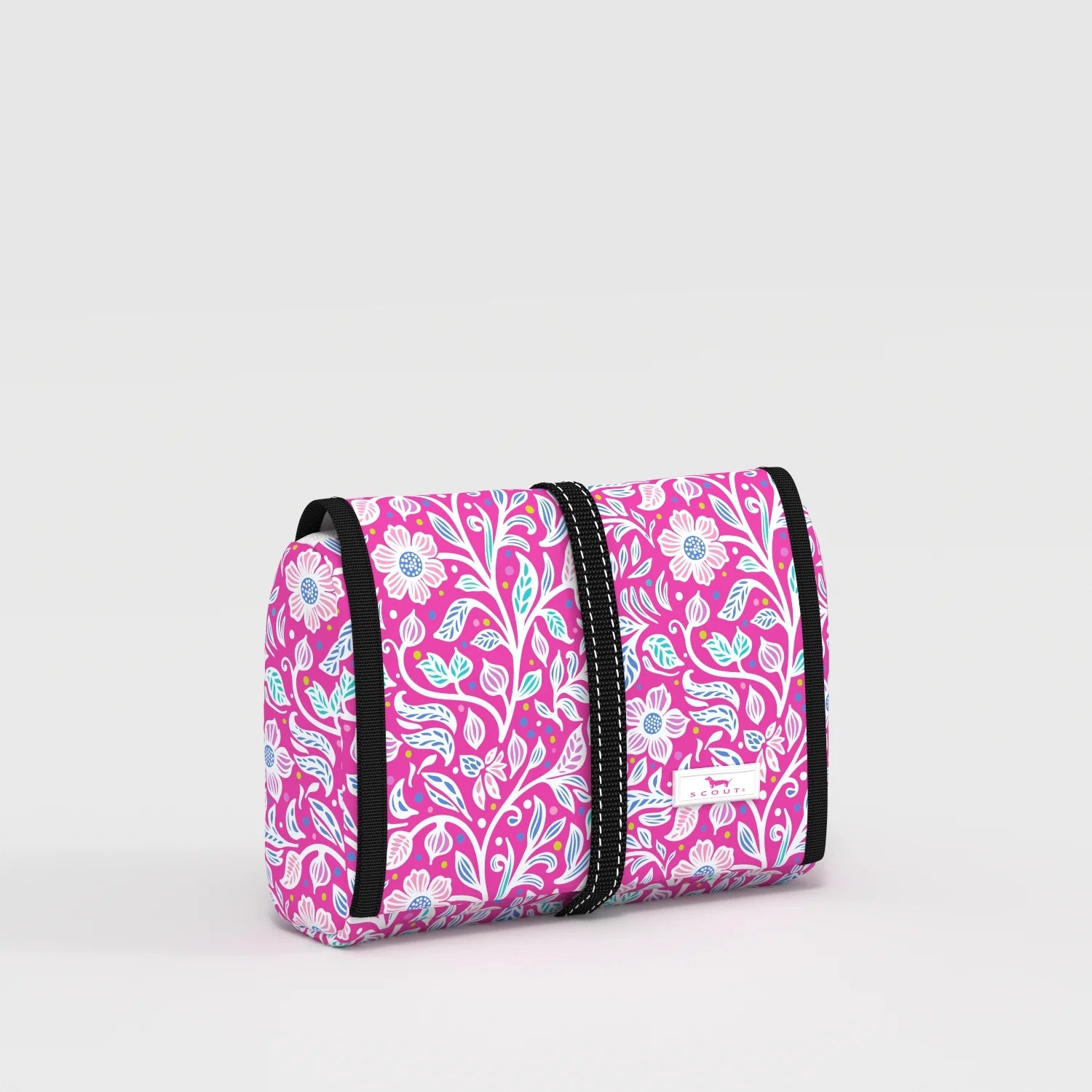 SCOUT Beauty Burrito Hanging Toiletry Bag | Primrose and Proper