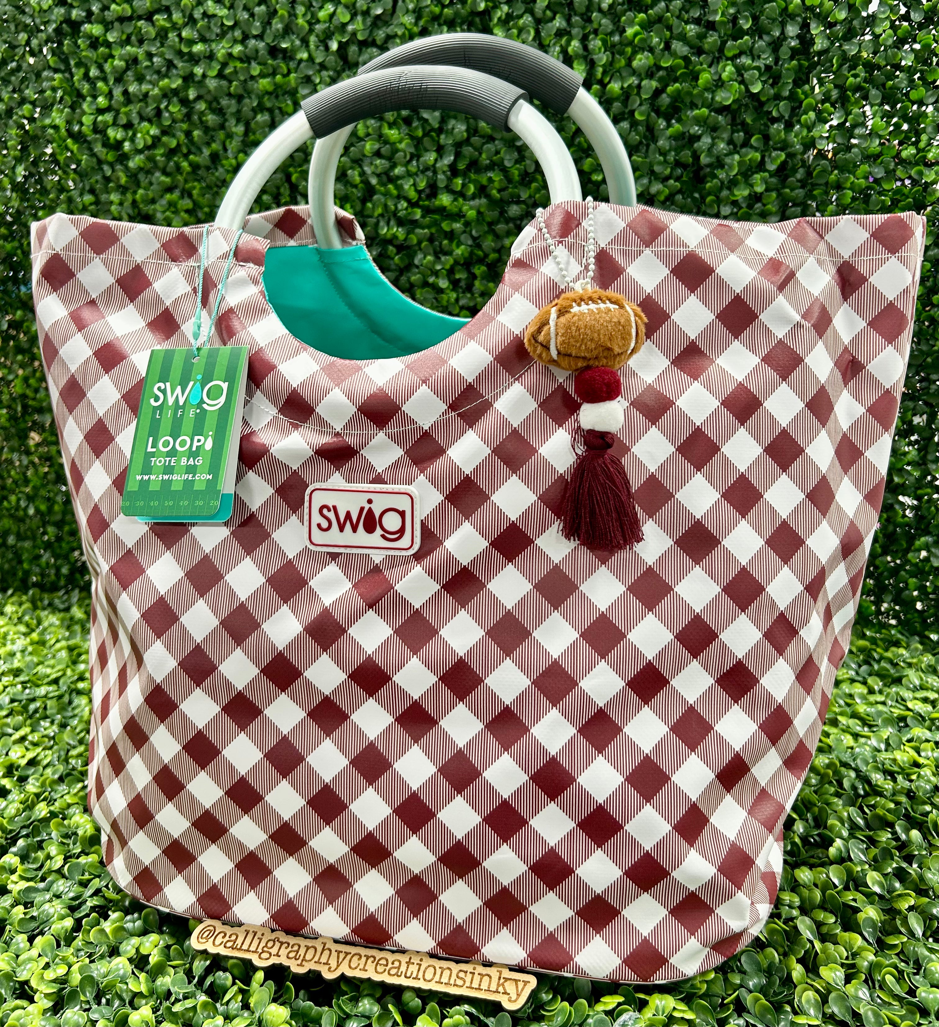 Maroon and white tote bag with loop handle