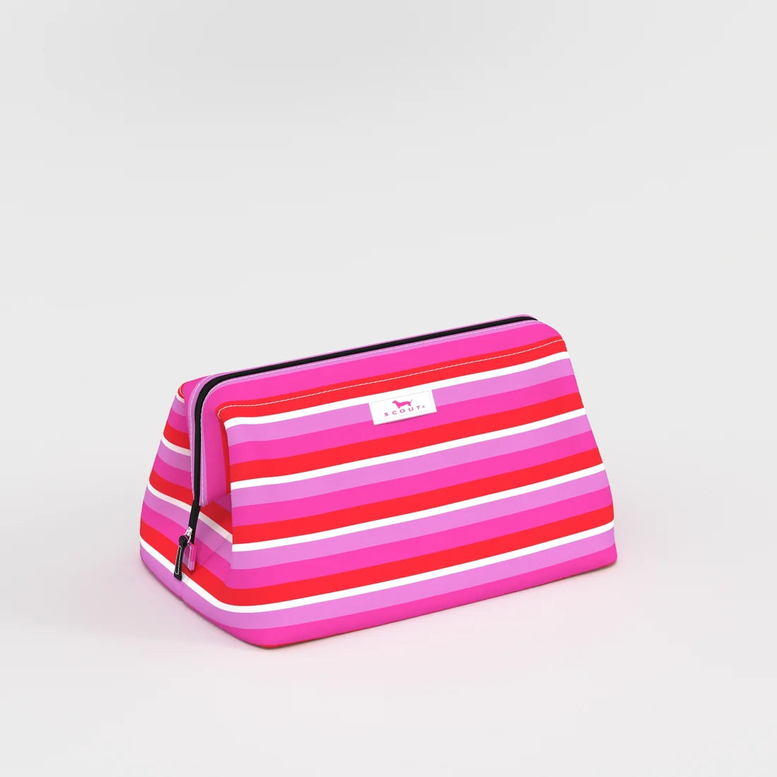Big Mouth SCOUT Toiletry Bag | Love Actually