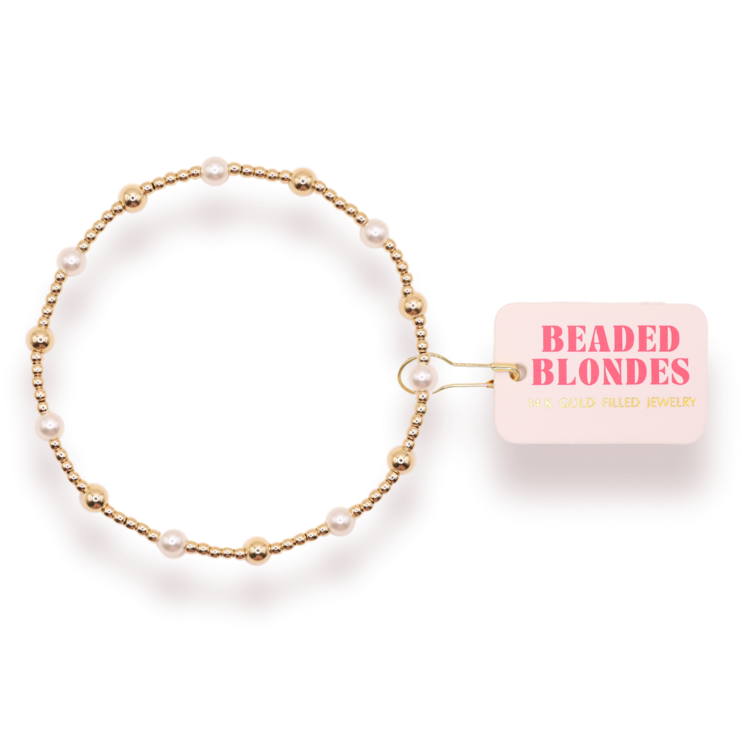 June Pearl + Gold Alternating Bracelet: Standard 6.75 inch | Beaded Blondes