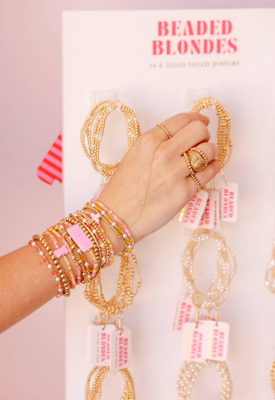 Bunny Bracelet on Color: Standard 6.75 Inch| Beaded Blondes