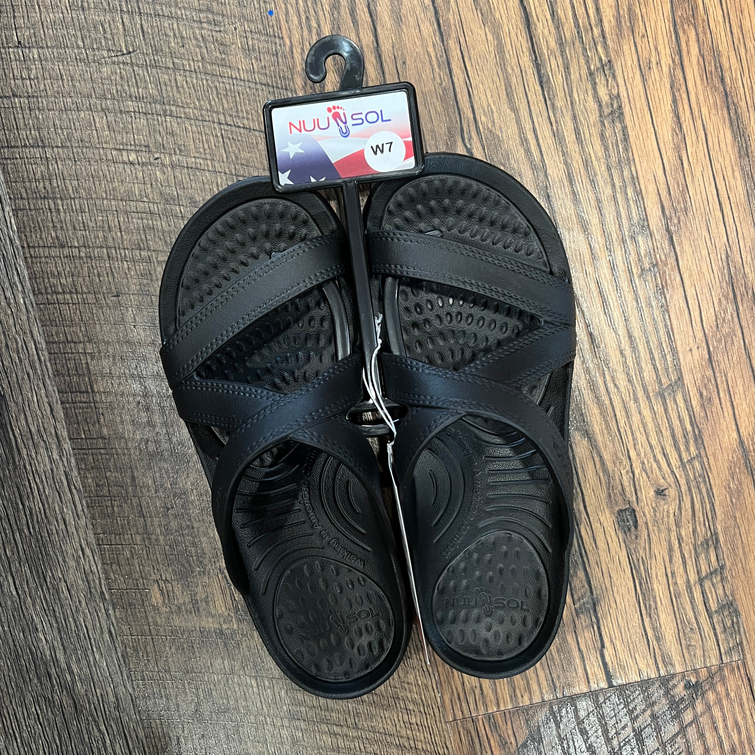 Nuusol Unisex Black Hailey Slides