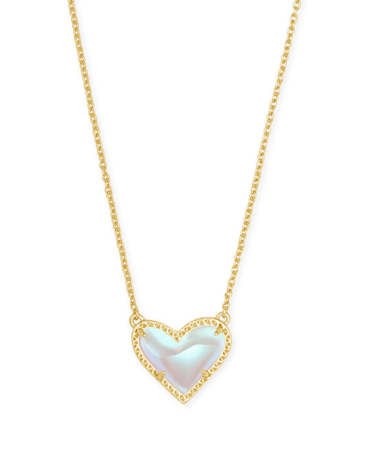 Kendra Scott Ari Heart Short Pendant Necklace - Gold Dichroic Glass