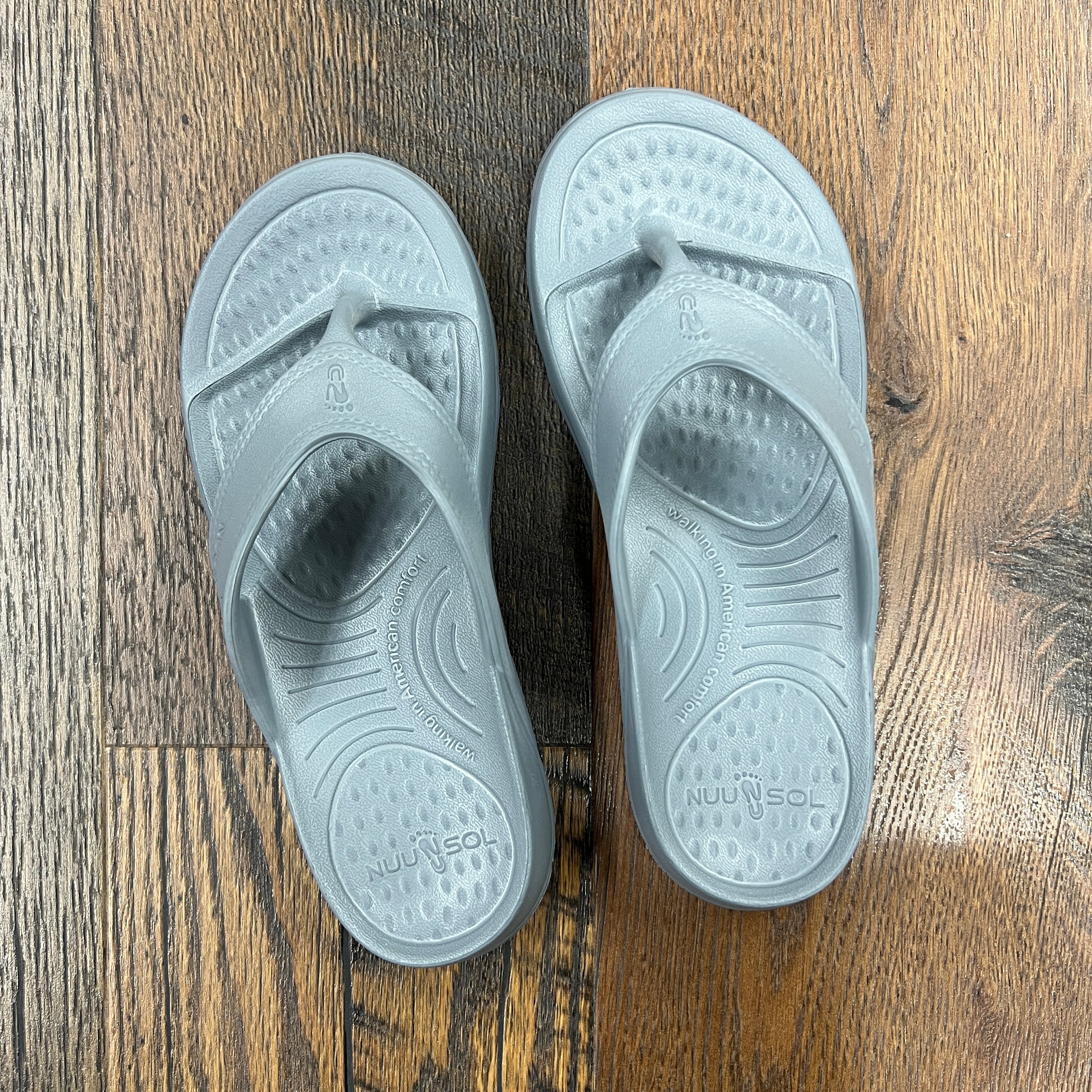 Nuusol Unisex Gray Cascade Flip Flop